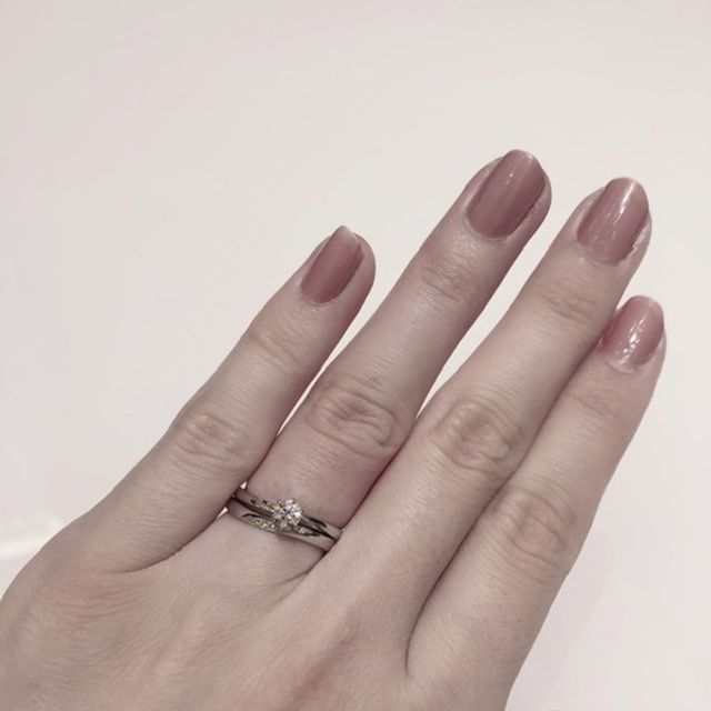 【俄(にわか)の口コミ】 指輪それぞれに物語があり、とても素敵だなと思い決めました！指輪ひとつ…