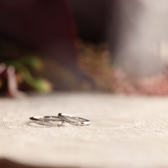 【TANZO.(鍛造指輪)の口コミ】 仕事がら毎日指輪を見ていたので自分のときはどんなのにしようか迷いに迷…