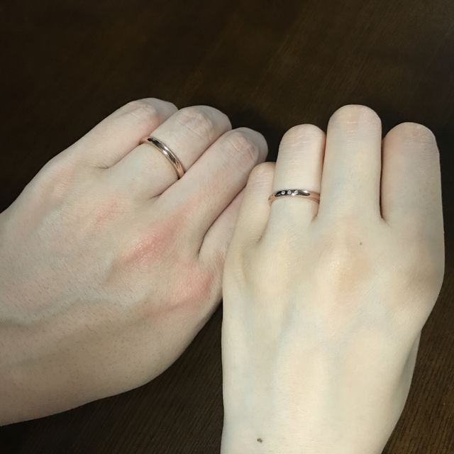 【CRAFY(クラフィ)の口コミ】 自分たちで手作りできるということで、こちらを選びました。2人で3つ石の…