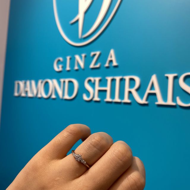 【銀座ダイヤモンドシライシの口コミ】 指輪のデザインを幅広いラインナップの中から選ぶことができます。ダイヤ…