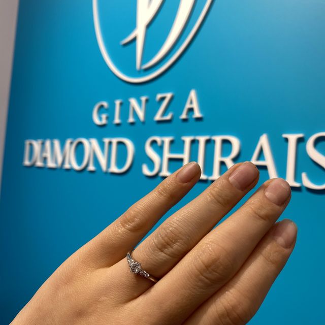 【銀座ダイヤモンドシライシの口コミ】 指輪のデザインを幅広いラインナップの中から選ぶことができます。ダイヤ…