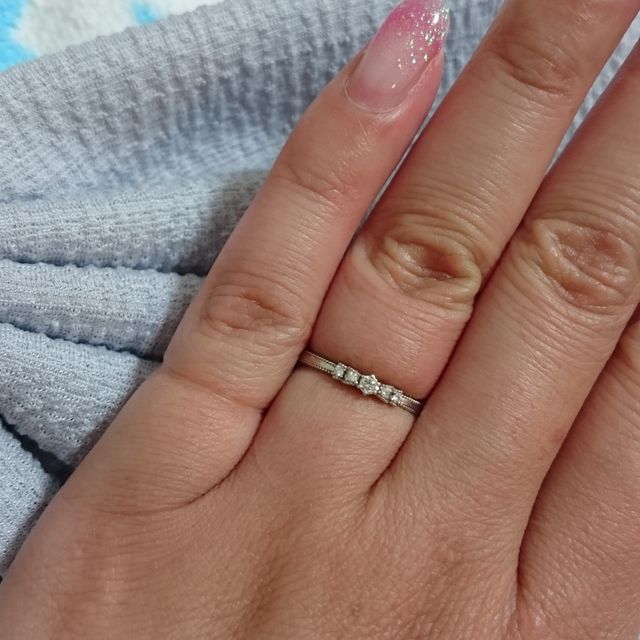 【ジル スチュアート(JILLSTUART)の口コミ】 婚約指輪を買わない事、ドレスでジルスチュアートが着れなかったので指輪…