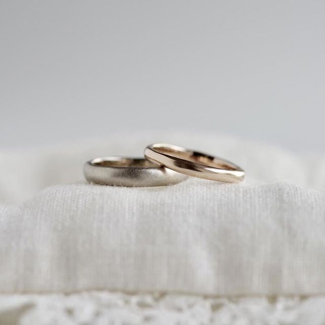 【hitotsuchi(ヒトツチ)の口コミ】 カジュアルで綺麗すぎない指輪を探していました。サンプル品のデザインが…