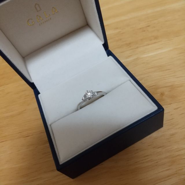 【GALA JEWELRY(ガラジュエリー)の口コミ】 ダイヤモンドのクオリティを選べるところ。長くつけたいので。せっかくな…