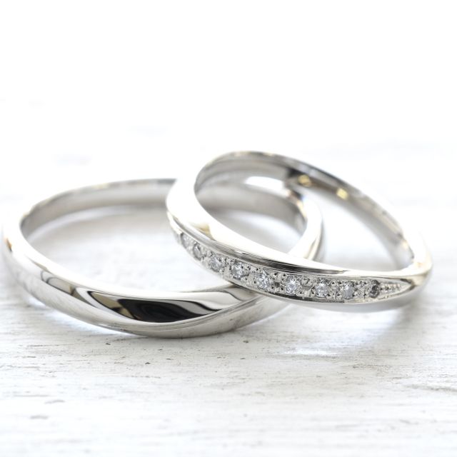 【湘南彫金工房 andfuseの口コミ】 どうせお金を払うなら、自分好みのものがいい！！
そんな2人の意見をもと…