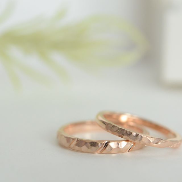 【CRAFY(クラフィ)の口コミ】 　市販の指輪では、中々納得出来るデザインの物がなかったので、好きなデ…