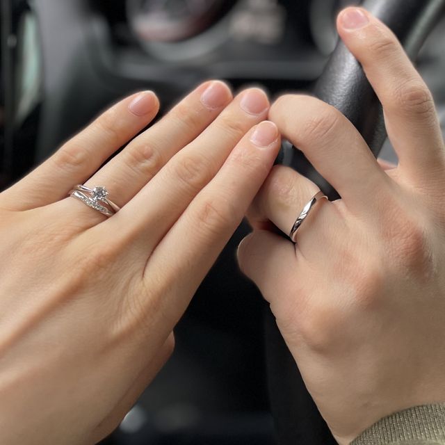 【ラザール ダイヤモンド(LAZARE DIAMOND)の口コミ】 主人がプロポーズの際にラザールダイヤモンドさんの婚約指輪をプレゼント…