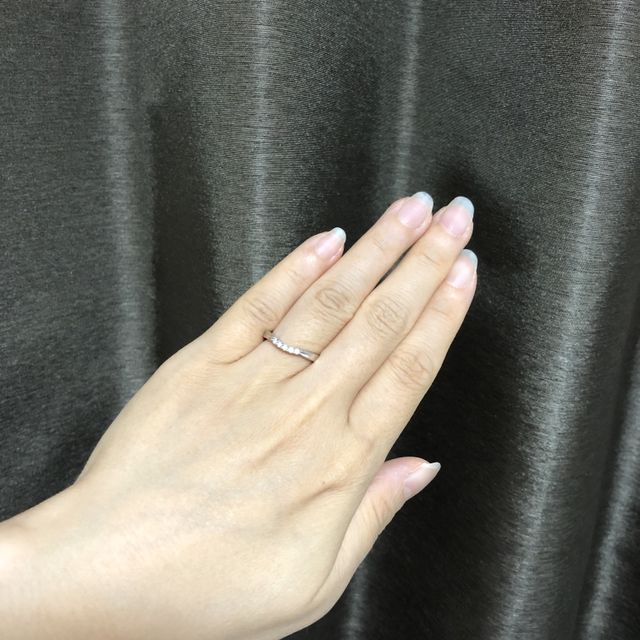 【アイプリモ(I-PRIMO)の口コミ】 ストレートでもなく、Ｖカットでもなく、Ｕカット？の緩やかなカーブが他…