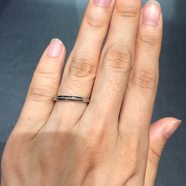 【ROYAL ASSCHER(ロイヤル・アッシャー)の口コミ】 私は２枚目の婚約指輪を購入しました。伝統があるブランドであること、外…