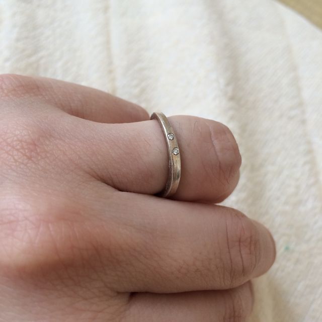 【杢目金屋(もくめがねや)の口コミ】 石の入れ方や、混ぜる金や銀の色、種類、波打ちの有無など、世界にひとつ…