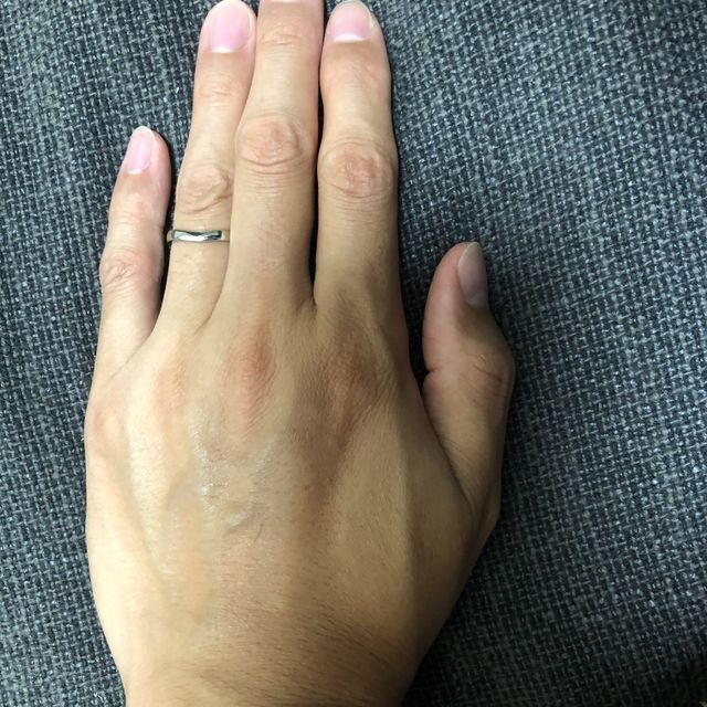 【銀座ダイヤモンドシライシの口コミ】 デザインが好みで予算内だったためです。
あらかじめネットで見ていたので…