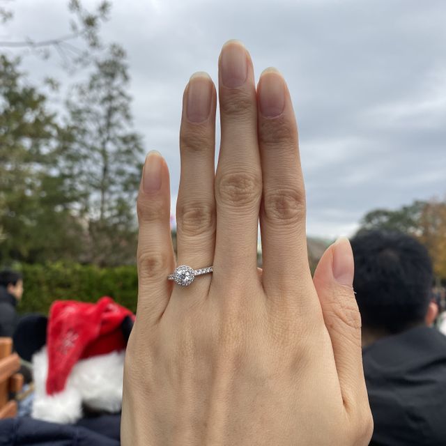 【アイプリモ(I-PRIMO)の口コミ】 1番の決めてはやはりデザイン。他の指に当たっても痛くない付け心地の良さ…