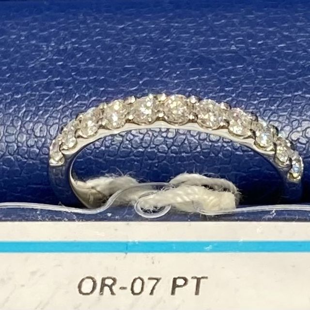 【銀座ダイヤモンドシライシの口コミ】 某有名ブランドにほぼ決定していましたが、コロナ禍でお店に行けず、試し…