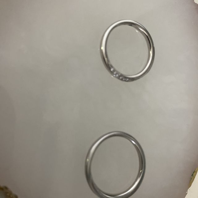 【銀座ダイヤモンドシライシの口コミ】 様々なデザインを持ってきてくださり、好みの物を選ぶことができました。…