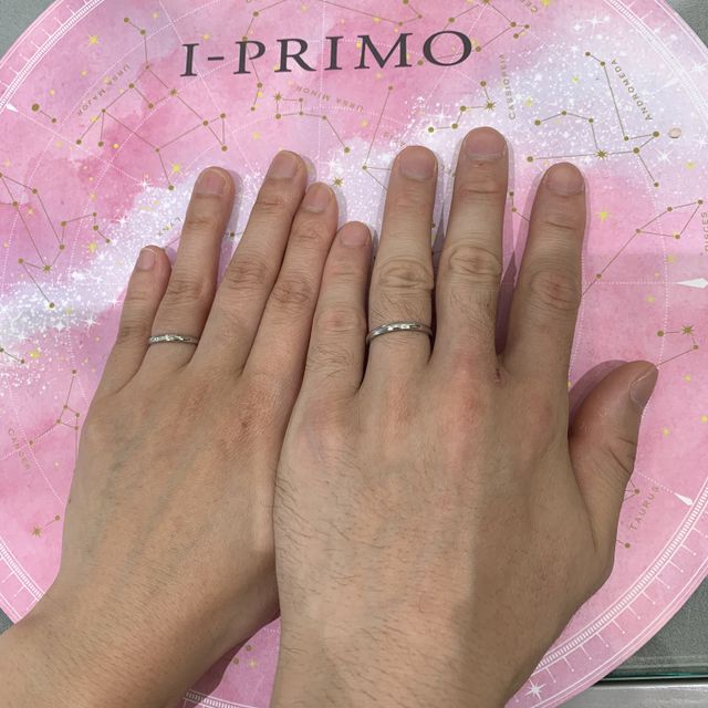 【アイプリモ(I-PRIMO)の口コミ】 派手過ぎずに永く着けていられるデザインが気に入りました。
値段の幅も広…