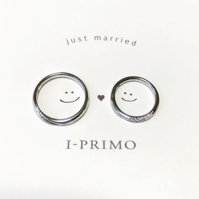 【アイプリモ(I-PRIMO)の口コミ】 ダイヤモンドがラインでななめに入っていてキレイです
下から見ても上から…