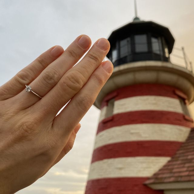 【ケイウノ ブライダル(K.UNO BRIDAL)の口コミ】 婚約指輪は平均30万前後のものが多く、なくてもいいと思ってました。結婚…