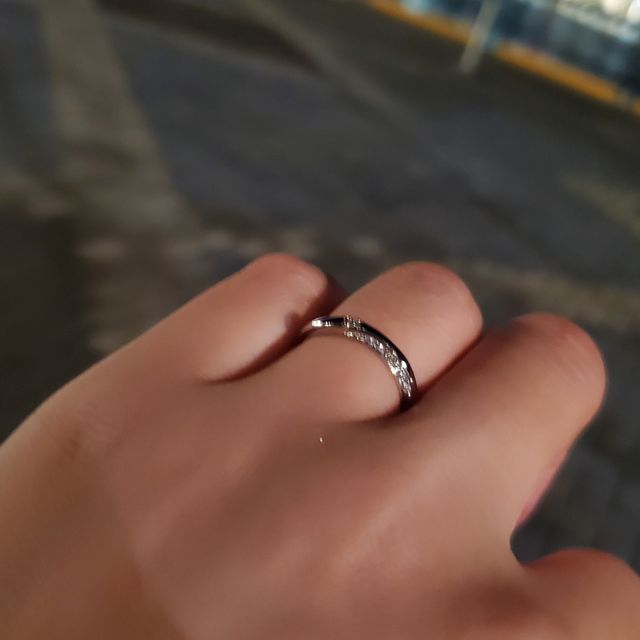 【4℃ BRIDAL(ヨンドシーブライダル)の口コミ】 4℃が元々好きだったので、ここにしたいと最初から思って来店しました。接…