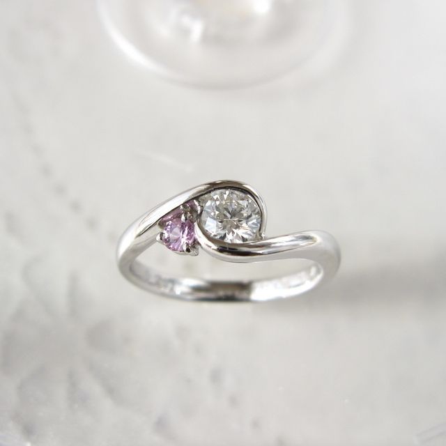 【ジュエリームナカタ(Jewelry MUNAKATA)の口コミ】 なんといっても手作りできるところ。
既成品を買って渡すだけよりも、想い…