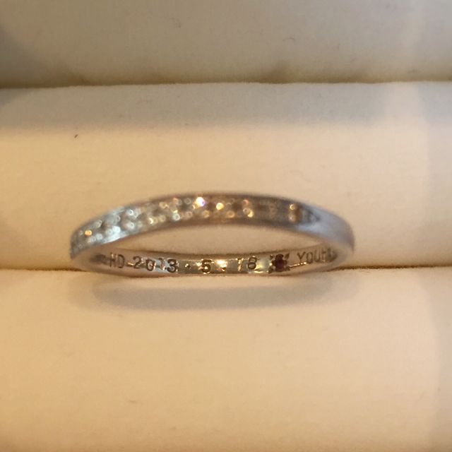 【LEHAIM(レハイム)の口コミ】 旦那さんから貰った婚約指輪もこちらのお店の物だったので、重ね付けがで…