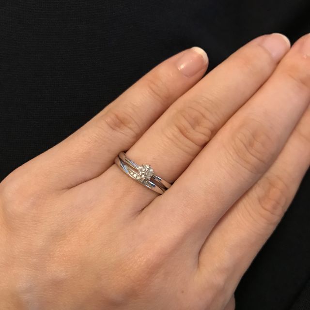【俄(にわか)の口コミ】 入籍時、雪花景の結婚指輪を購入し、今回一年越しに婚約指輪を購入しまし…