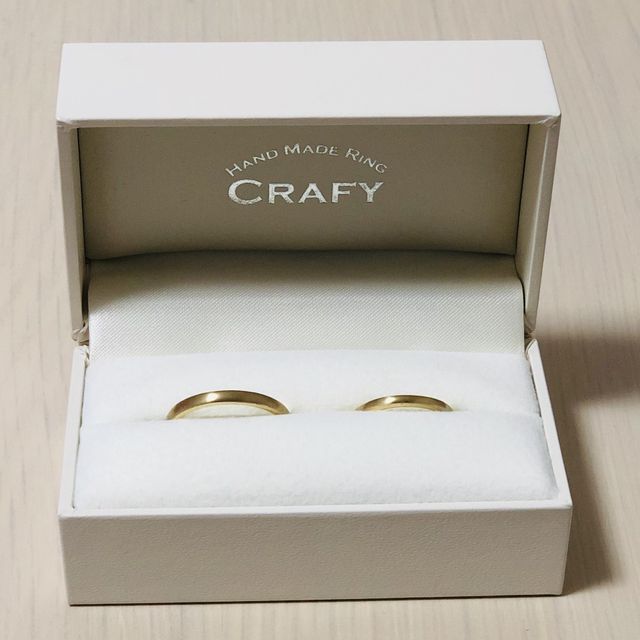 【CRAFY(クラフィ)の口コミ】 プラチナにするかゴールドにするかで意見が割れた際に、プラチナとゴール…