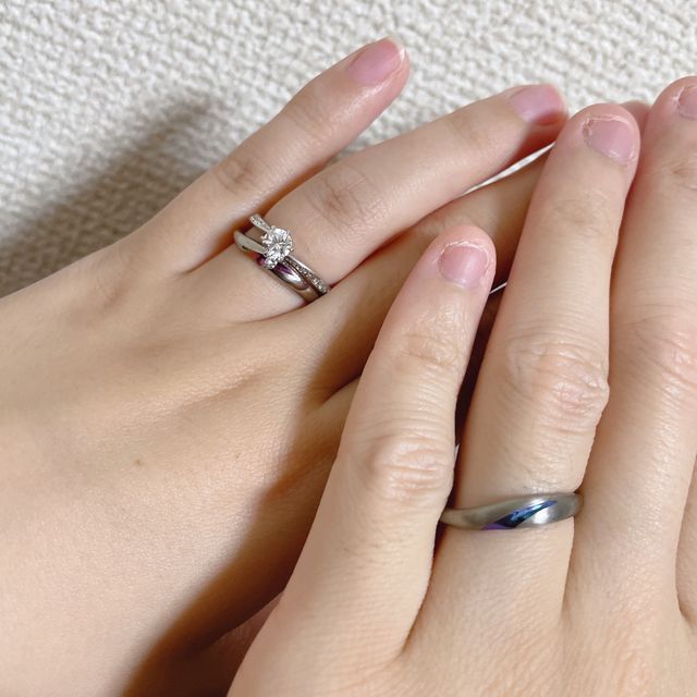 【SORA(ソラ)の口コミ】 表面、裏面にそれぞれ色が入っており、珍しいなと思いました。
SORAの中で…