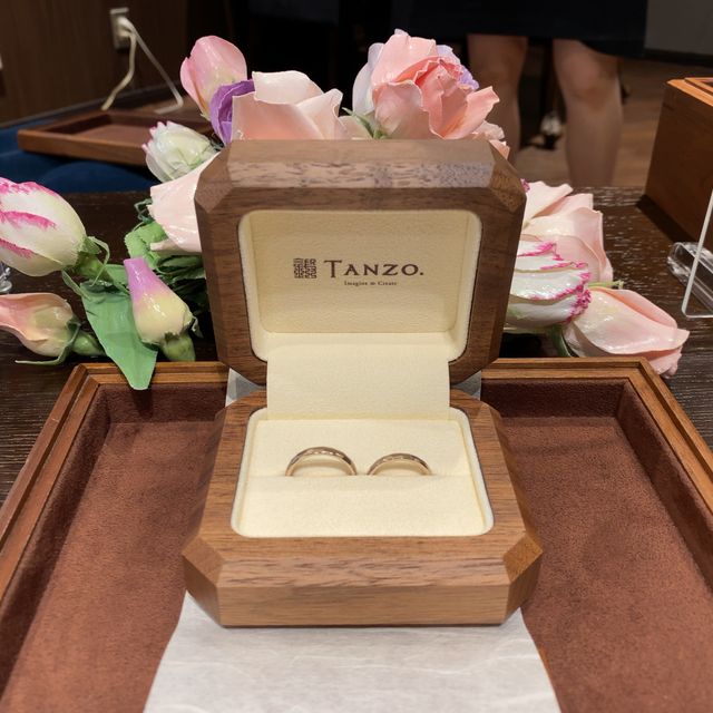 【TANZO.(鍛造指輪)の口コミ】 日本橋のお店で何店舗か検索し、ホームページの雰囲気の良さから、こちら…