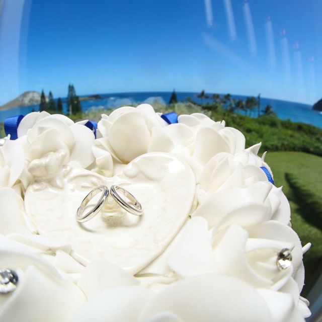 【ティファニー(Tiffany & Co.)の口コミ】 日常つける上で、石が付いておらずシンプルなデザインの物が良いと思い探…