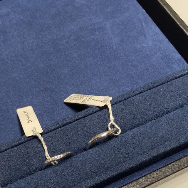 【4℃ BRIDAL(ヨンドシーブライダル)の口コミ】 ウェーブのデザインが好みだったのでその旨を伝えて探していただきました…