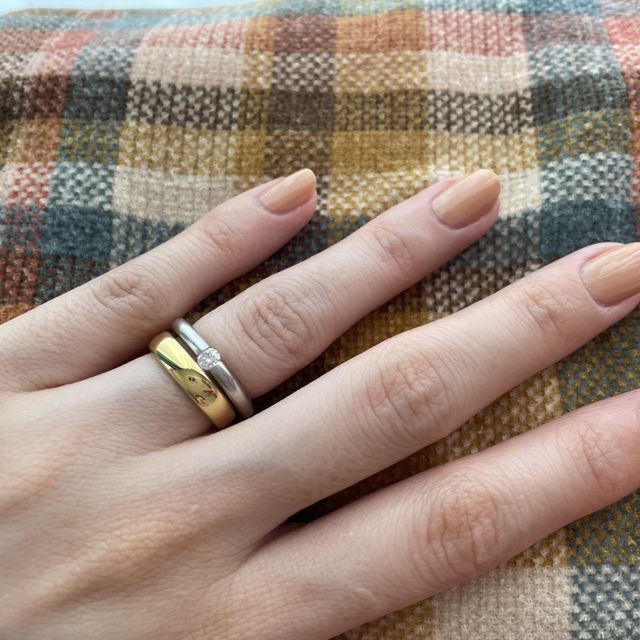 【NIESSING(ニーシング)の口コミ】 素材、太さ、カラーなど選べるセミオーダーで作りました。歳を重ねても付…