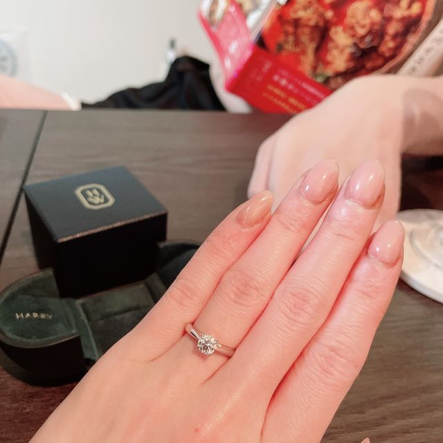 【ハリー・ウィンストン(Harry Winston)の口コミ】 昔からずっと憧れのブランドですが、相場よりも高額なのを存じたので、夫…