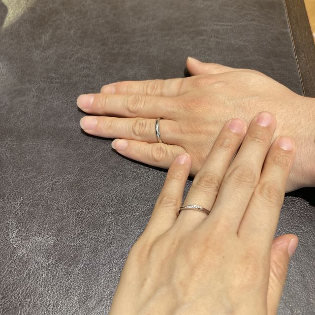 【TRECENTI(トレセンテ)の口コミ】 この指輪の決め手はいろんな指輪を試着した中で一番指が綺麗に見える形状…