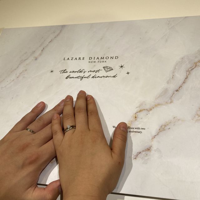 【ラザール ダイヤモンド(LAZARE DIAMOND)の口コミ】 外資系のブランドのため不安がありましたが、どのブランドにもない、理想…