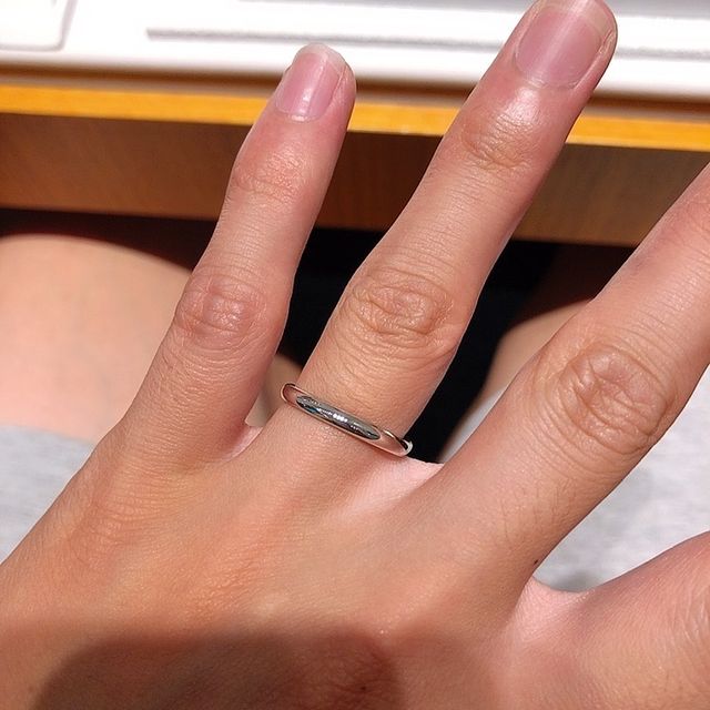 【銀座ダイヤモンドシライシの口コミ】 店員さんが熱心に指輪のことを教えてくれて、アフターサービスなどもすご…