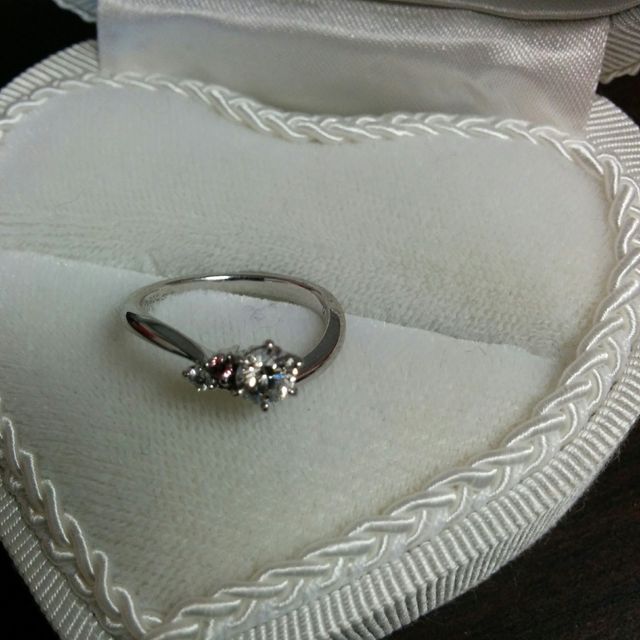 【I's stone(アイズストーン)の口コミ】 色々なお店を見ましたが、なかなかこれといったものに出会えずにいたとこ…