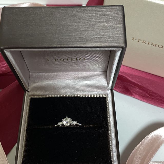 【アイプリモ(I-PRIMO)の口コミ】 さまざまな種類の指輪をつけてみましたが、しっくりくるものがありません…