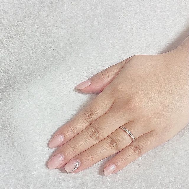 【アイプリモ(I-PRIMO)の口コミ】 指にスルッと馴染む感覚が気に入りました。また、斜めにデザインされたダ…