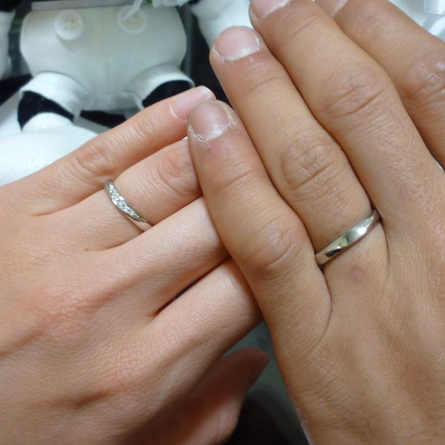 【4℃ BRIDAL(ヨンドシーブライダル)の口コミ】 数あるブランドの中から4℃を選びました。
いろいろな形がありましたが店員…