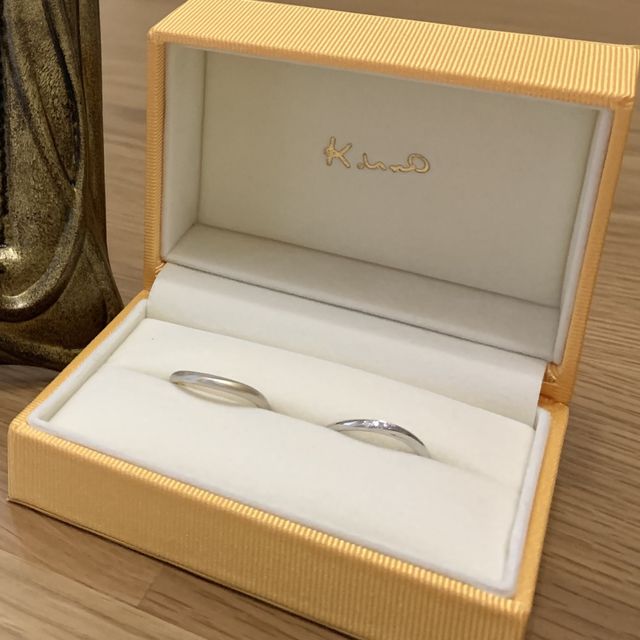 【ケイウノ ブライダル(K.UNO BRIDAL)の口コミ】 Paceの"おだやかな時間を共に"惹かれ、
また着用時の形が綺麗だ…