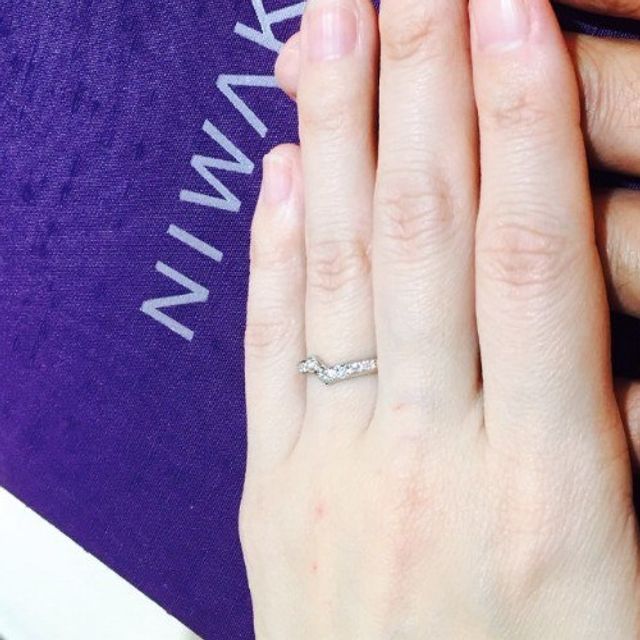 【俄(にわか)の口コミ】 スタンダードなリングの試着から始めて徐々に個性的なリングに移っていき…