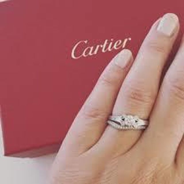 【カルティエ(Cartier)の口コミ】 婚約指輪は、彼がひとりで決めました。もともとカルティエとポンデがジュ…
