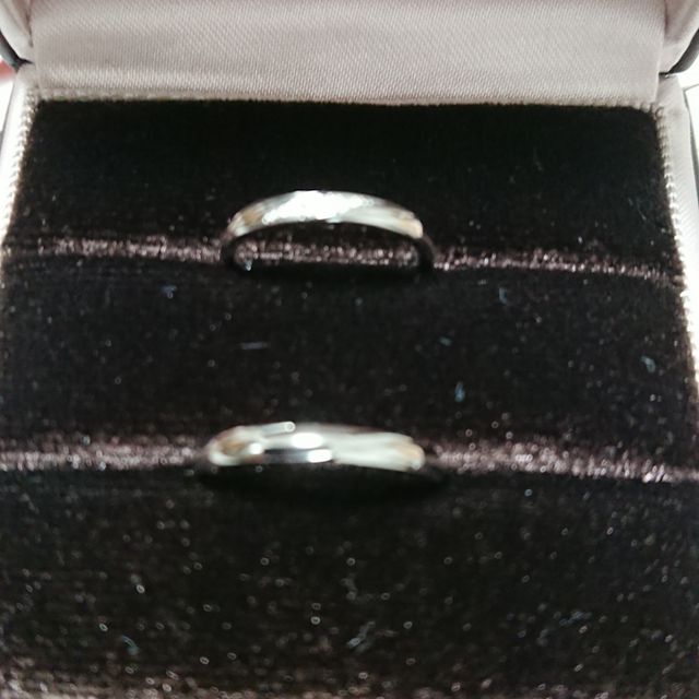 【アイプリモ(I-PRIMO)の口コミ】 いろいろネットで調べてお店へ伺いました。他の指輪も良かったのですが、…