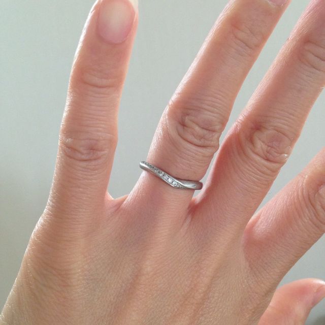 【4℃ BRIDAL(ヨンドシーブライダル)の口コミ】 購入を検討した他店舗では、プラチナの純度が95％の物が多かったのですが…