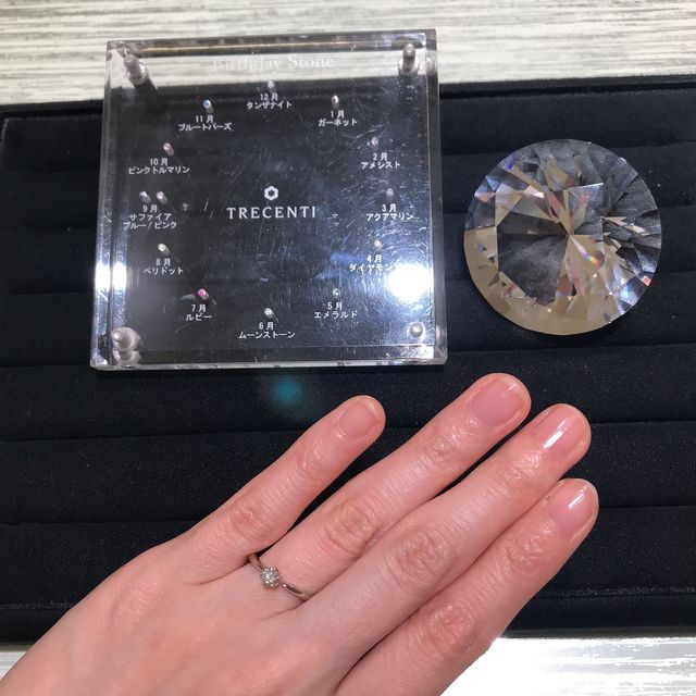 【TRECENTI(トレセンテ)の口コミ】 裏側から見ると花の様なウェネスのデザインとても気に入りました！綺麗で…