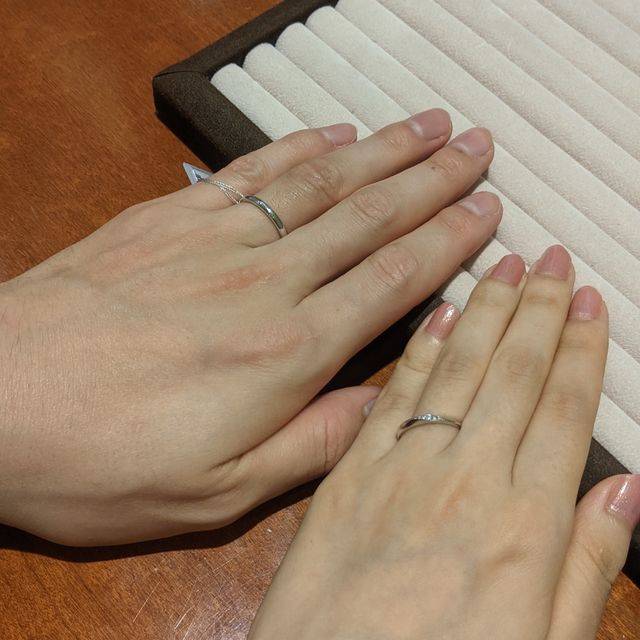 【TRECENTI(トレセンテ)の口コミ】 シンプルなデザインが多く、飽きがこなさそうで気に入りました。ダイヤの…