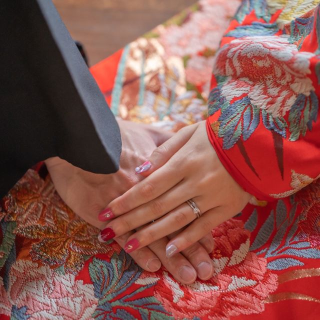 【4℃ BRIDAL(ヨンドシーブライダル)の口コミ】 メンテナンスが大変そうなのでシンプルなデザインで細めなので選びました…