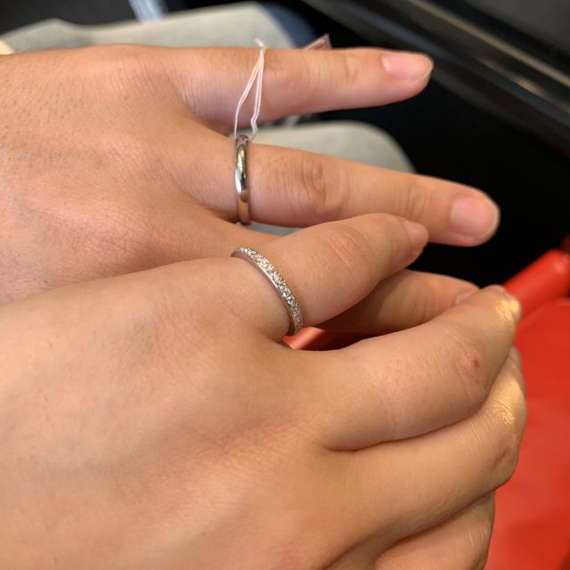 【銀座ダイヤモンドシライシの口コミ】 何店舗か試着をしに行った中で、こちらの店員さんの対応がとても良く、こ…