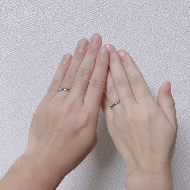 【アイプリモ(I-PRIMO)の口コミ】 シンプルであることと、着け心地の良い指輪という希望通りの指輪があり、…