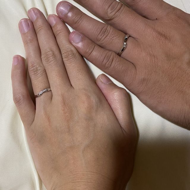 【RosettE(ロゼット)の口コミ】 個性的な見た目とかっこよさに惹かれ、購入を決めました。また、周りとは…